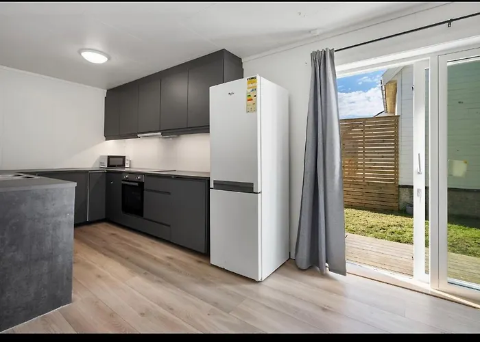 Et Fint Og Stort Enebolig Sentralt I Voss! Ferienhaus